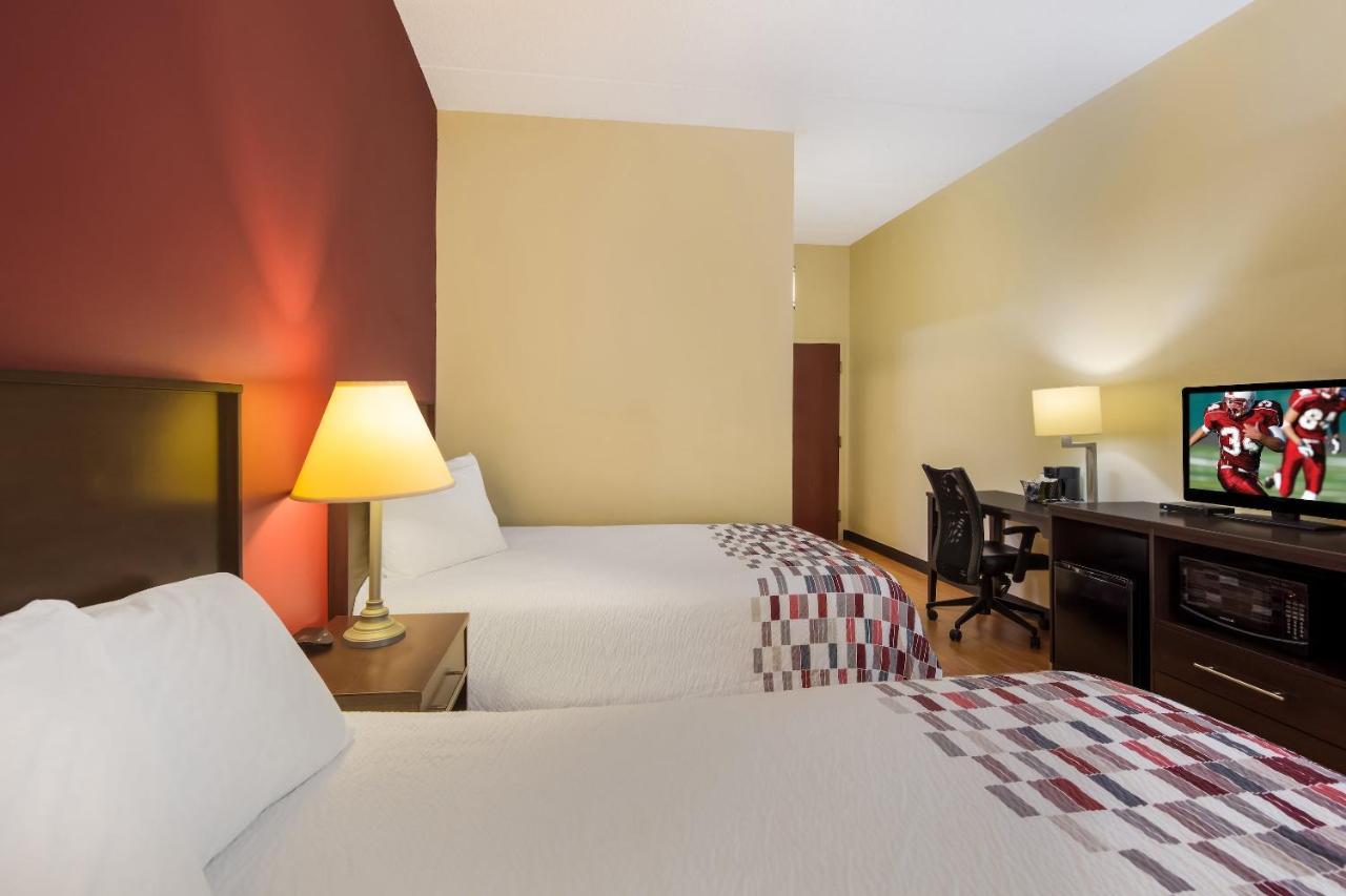 Red Roof Inn Hendersonville Εξωτερικό φωτογραφία