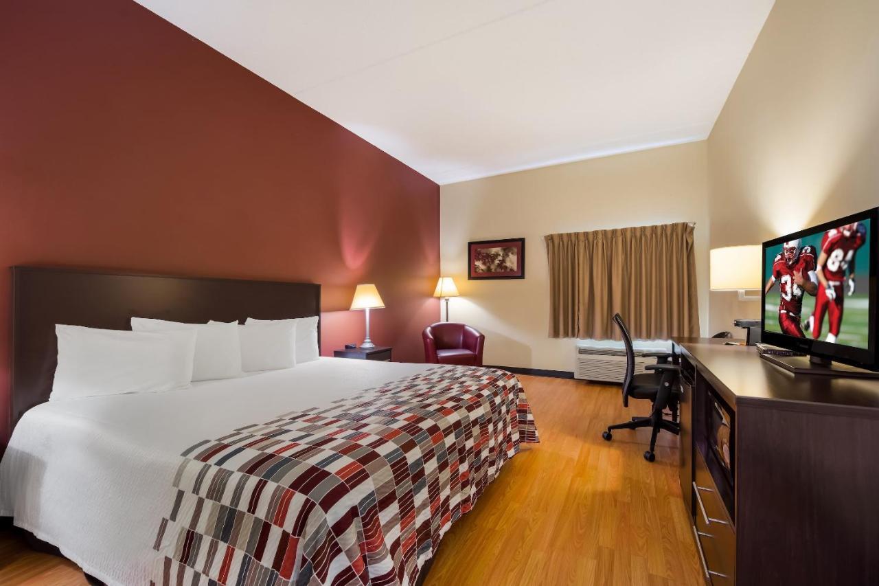 Red Roof Inn Hendersonville Εξωτερικό φωτογραφία